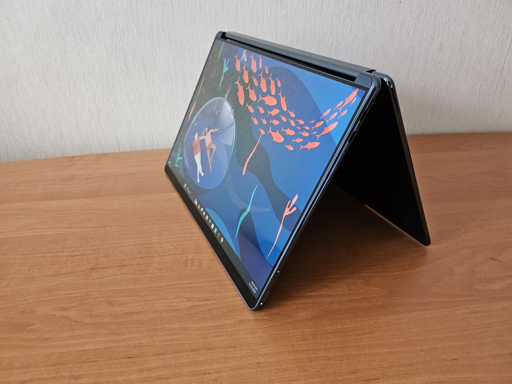 Lenovo Yoga book 9 