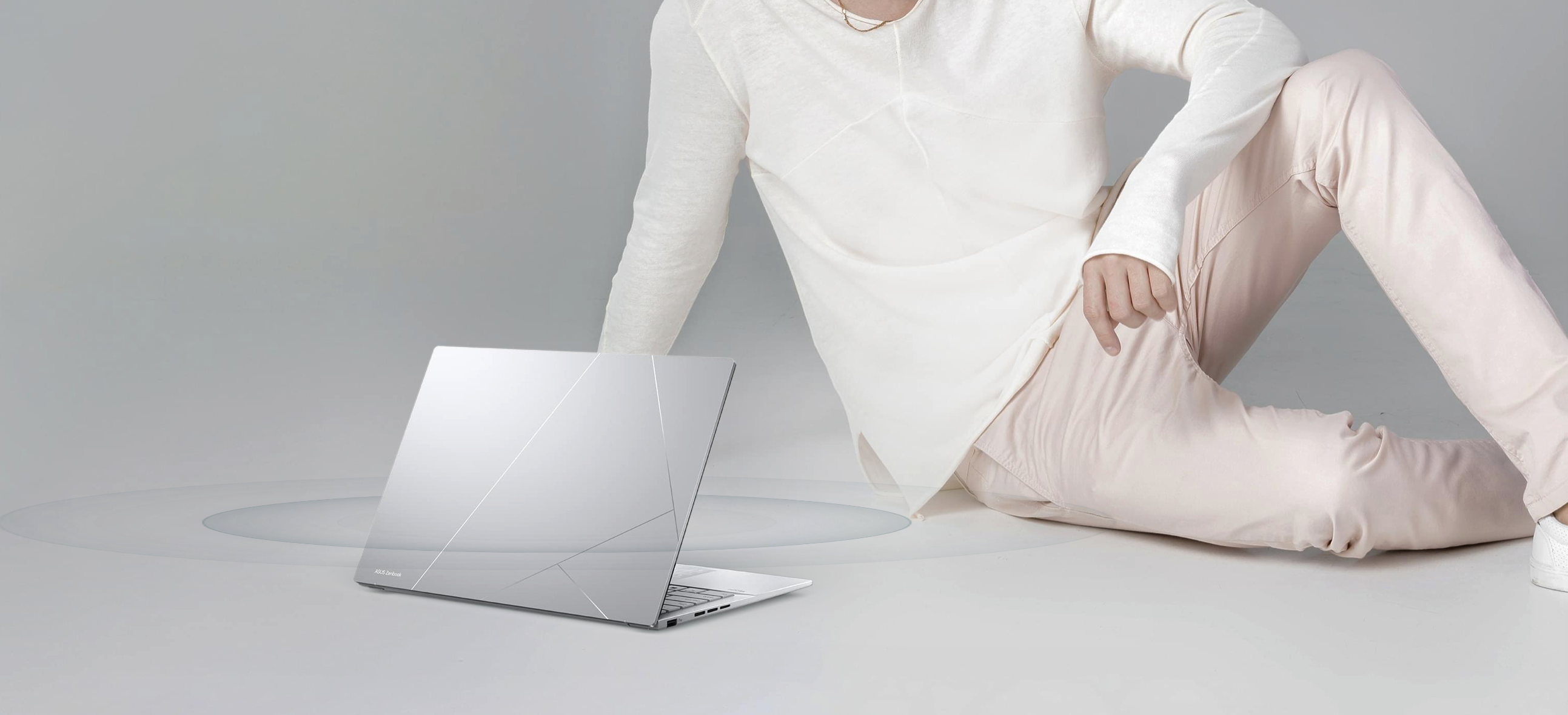 ASUS Zenbook 14 OLED (UX3405)