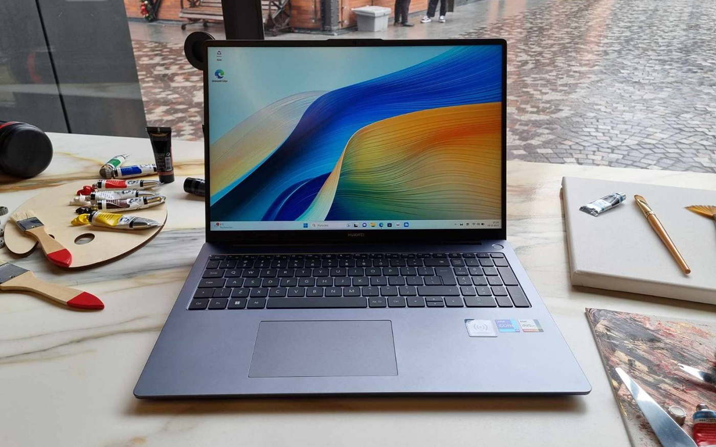 MateBook D 16