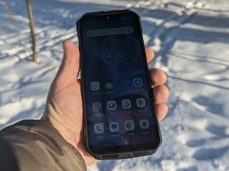 DOOGEE V30 Pro -näyttö