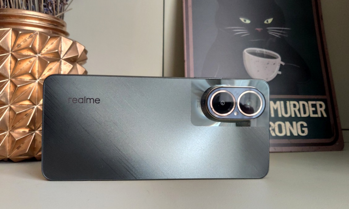 realme C67