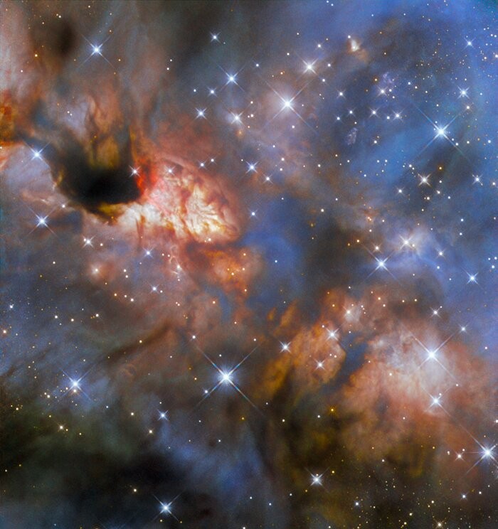 NASA Габбл зафіксував казковий зоряний розплідник у Чумацькому Шляху NASA Габбл зафіксував казковий зоряний розплідник у Чумацькому Шляху