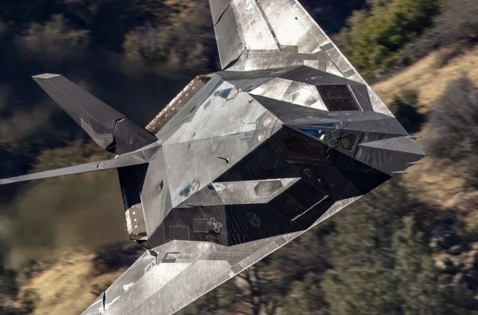 F-117 Nighthawk