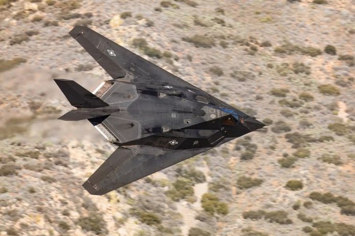 F-117 Nighthawk