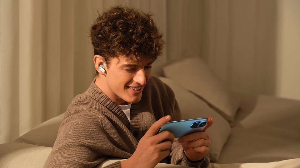 OPPO Enco Buds2 Pro OPPO Enco Buds2 Pro