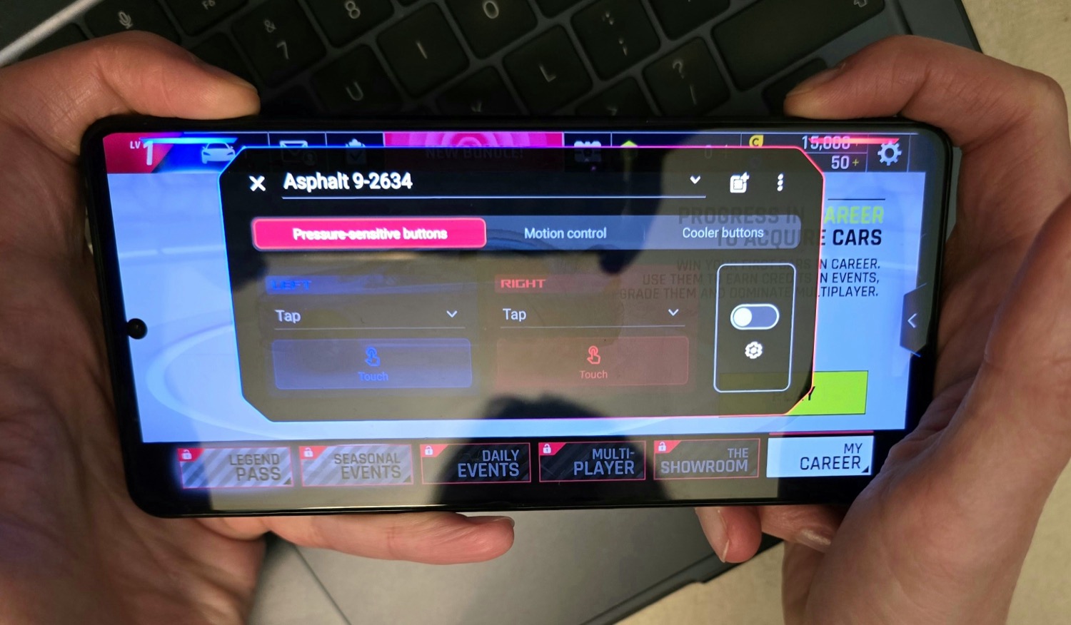  ASUS ROG Phone 8 Pro