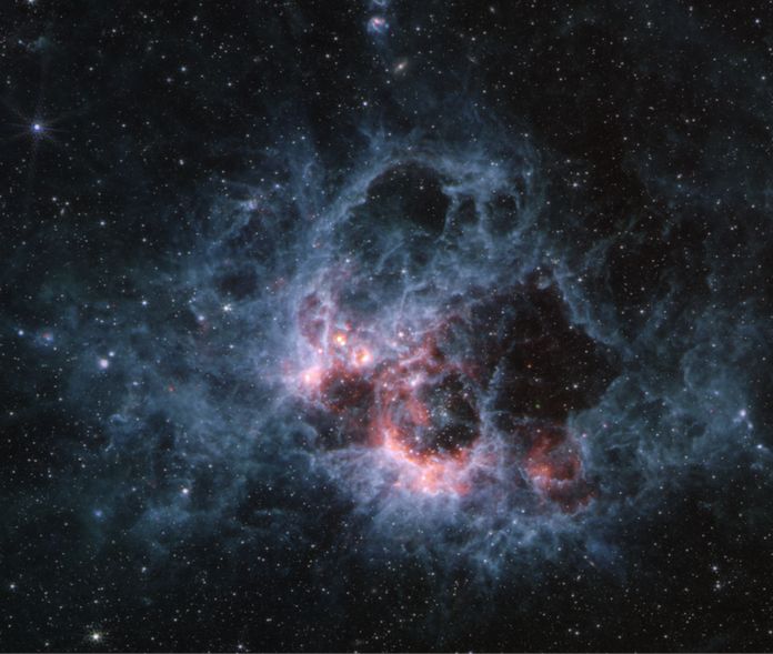 Le télescope Webb a pris des photos incroyables de la pépinière d'étoiles NGC 604