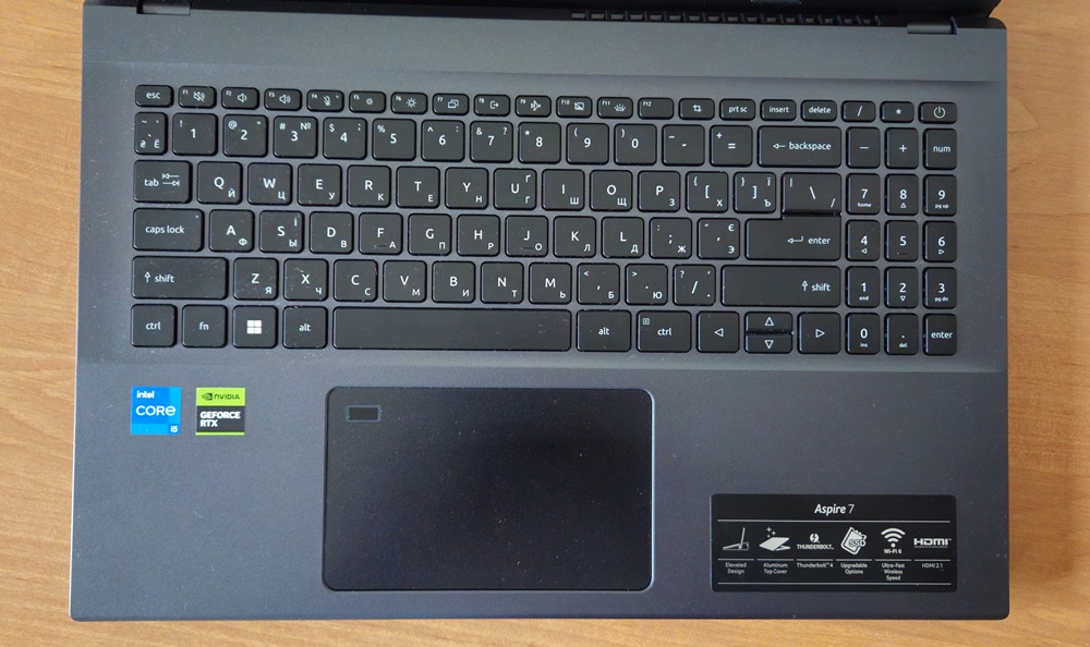 Acer aspire 7