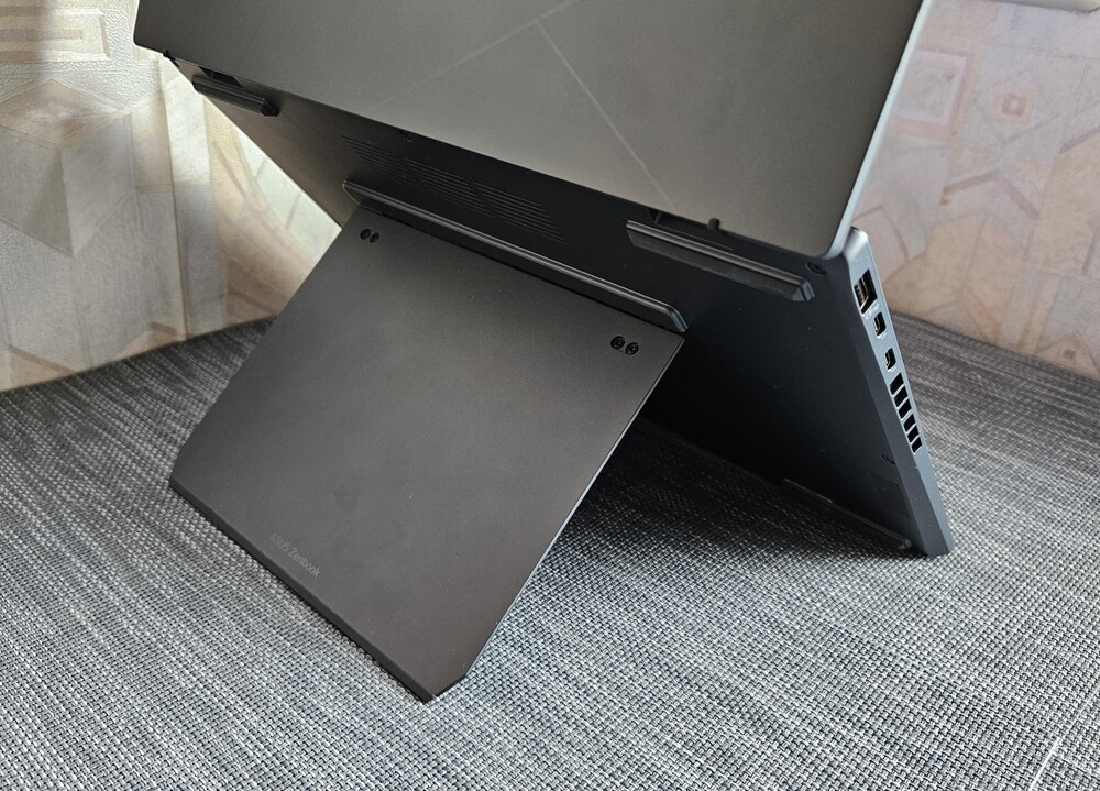 ASUS Zenbook Duo