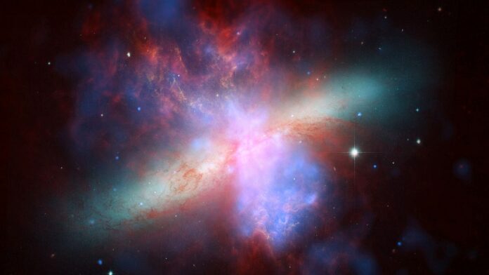 Messier 82: Cigar Galaxy