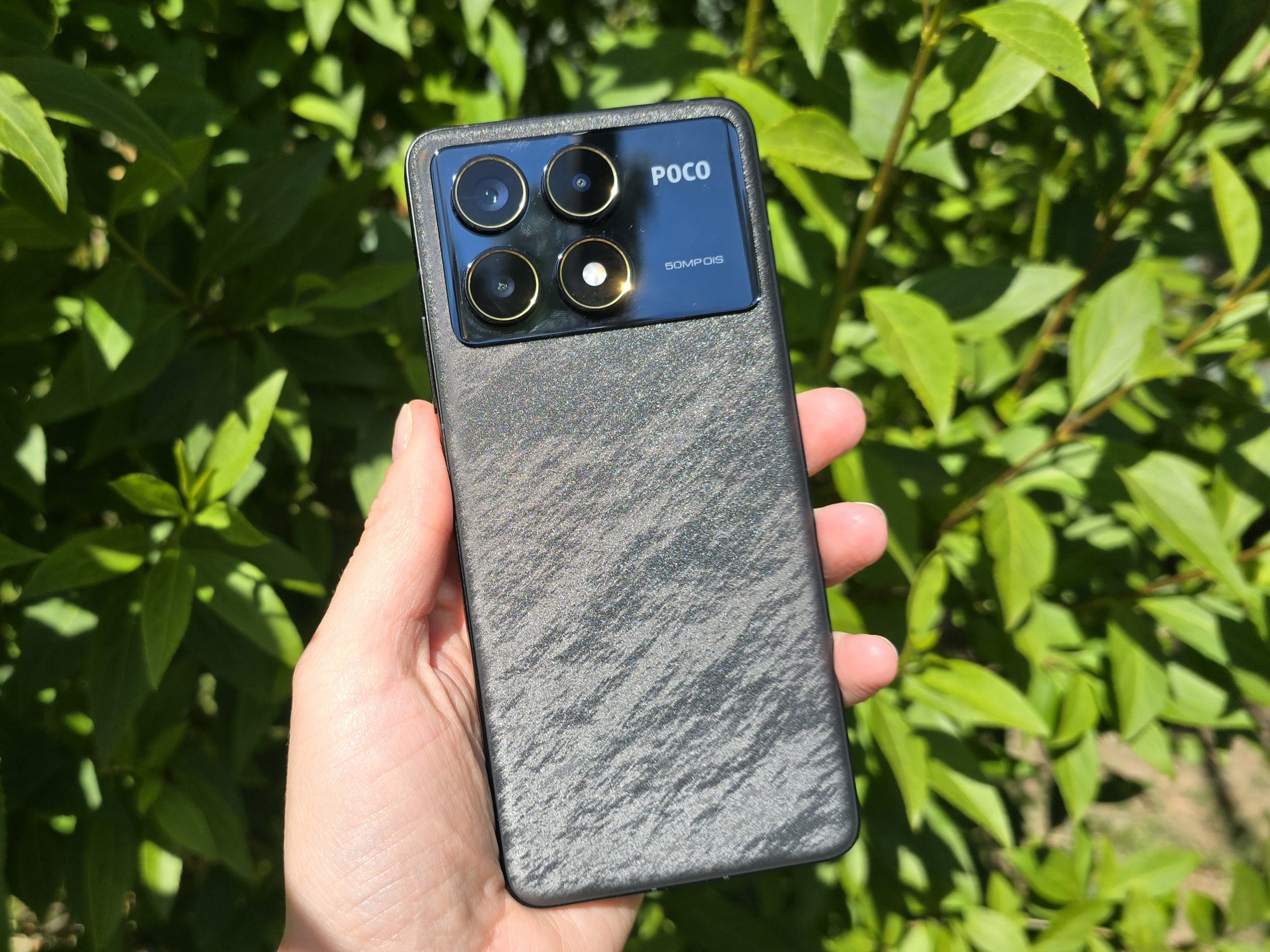 POCO F6 Pro