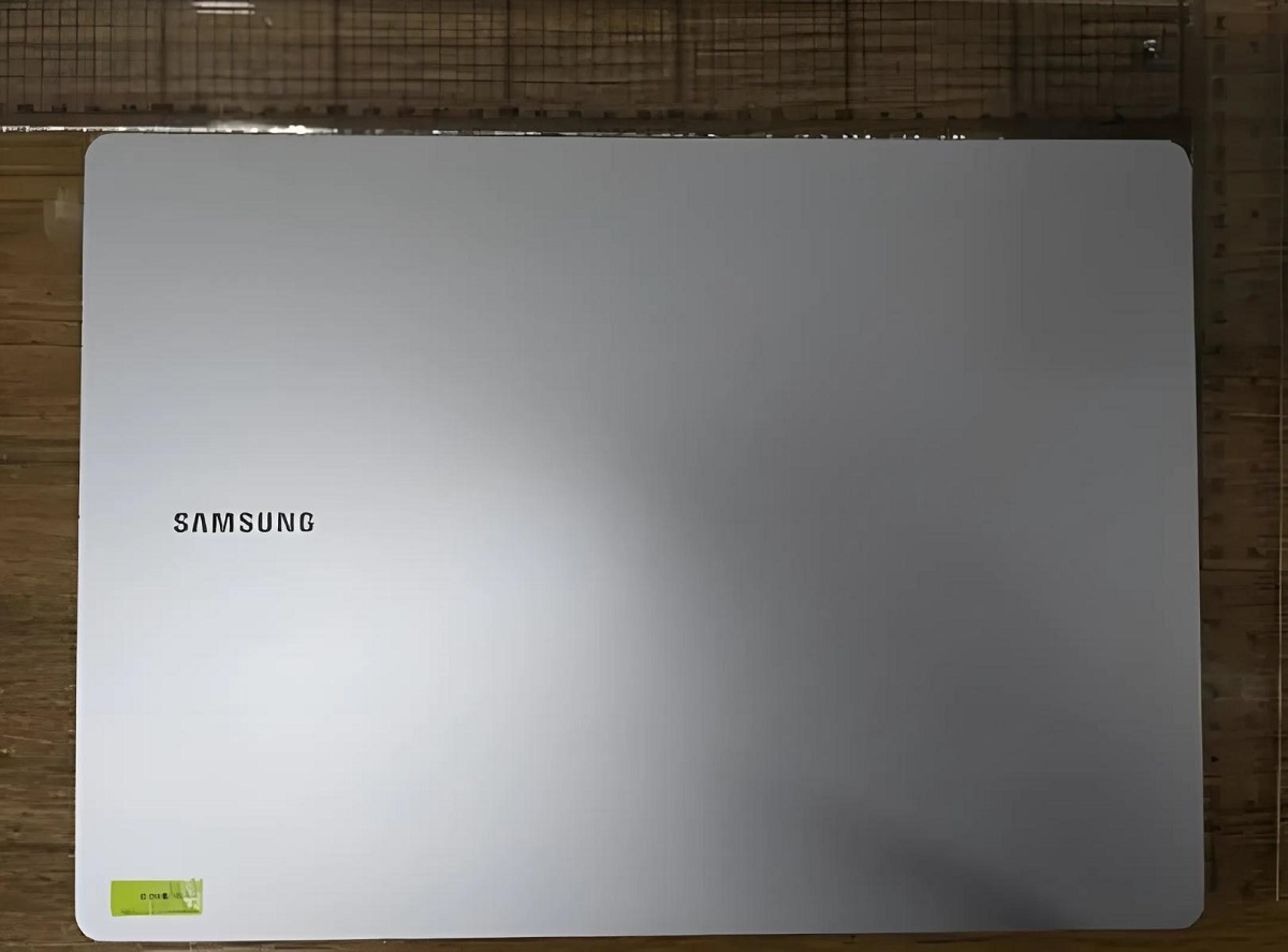 Samsung Galaxy Book4 Edge Samsung Galaxy Book4 Edge