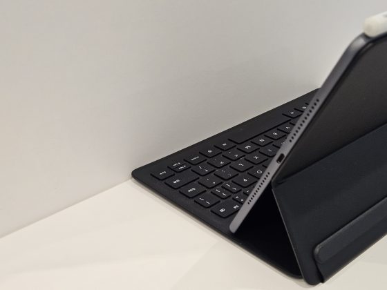 Smart Magnetic Keyboard