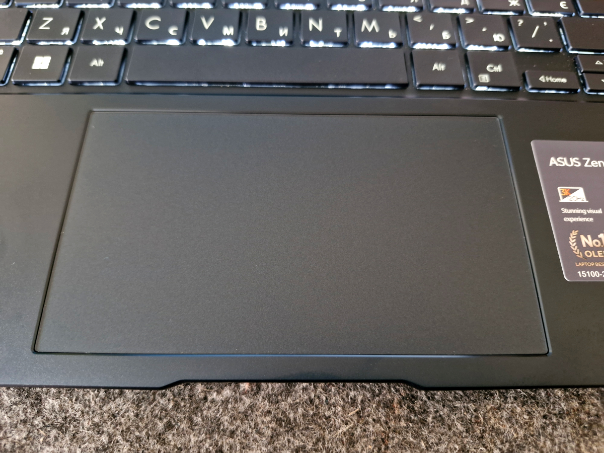 ASUS Zenbook 14 OLED