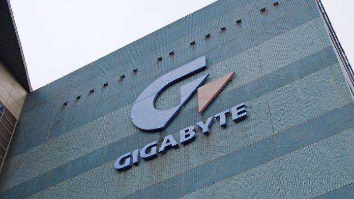 GIGABYTE