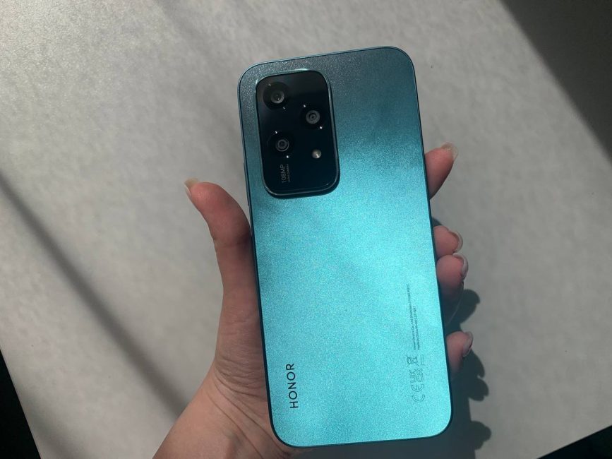 HONOR 200 Lite