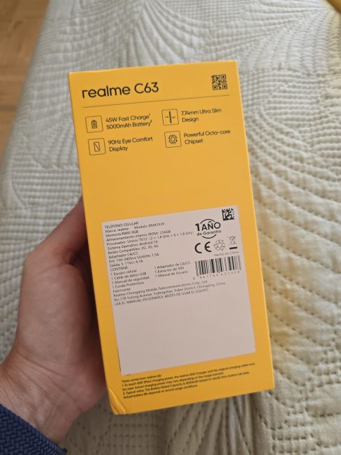 realme C63