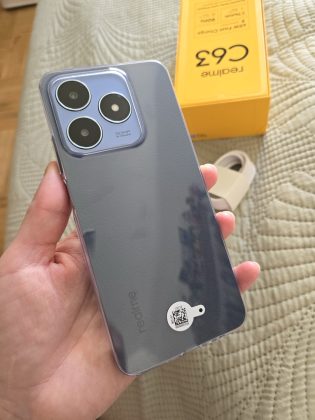 realme C63