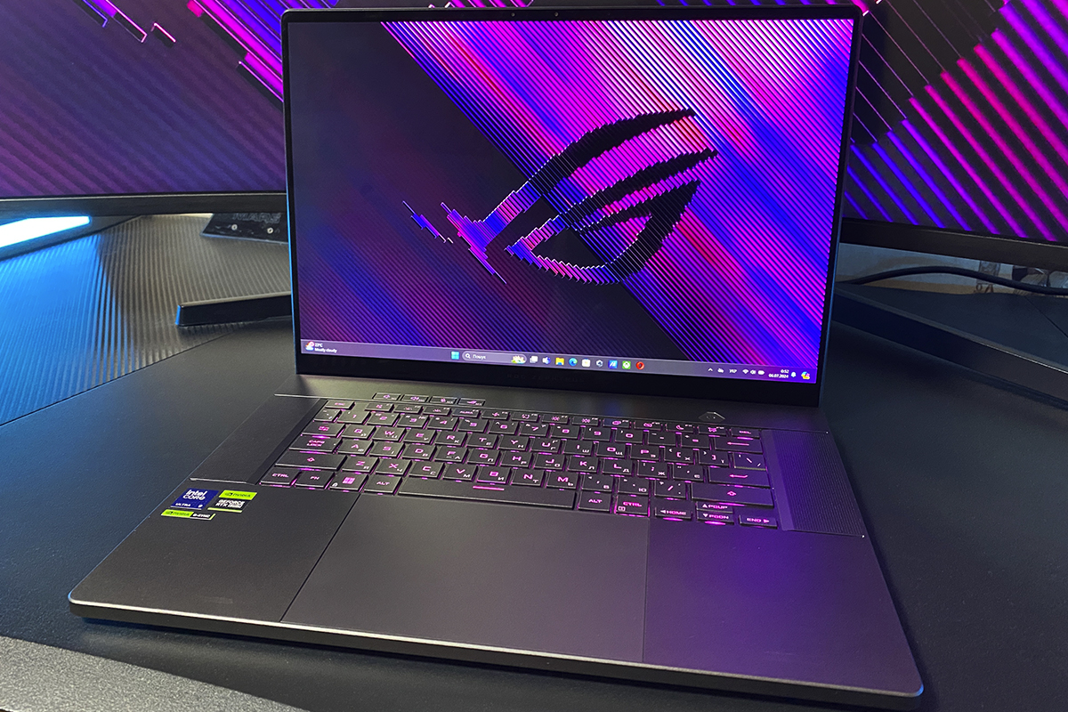 ASUS ROG Zephyrus G16 2024 (GU605MI-QR064W)