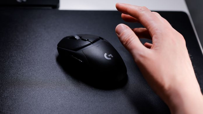 G309 LIGHTSPEED G309 LIGHTSPEED