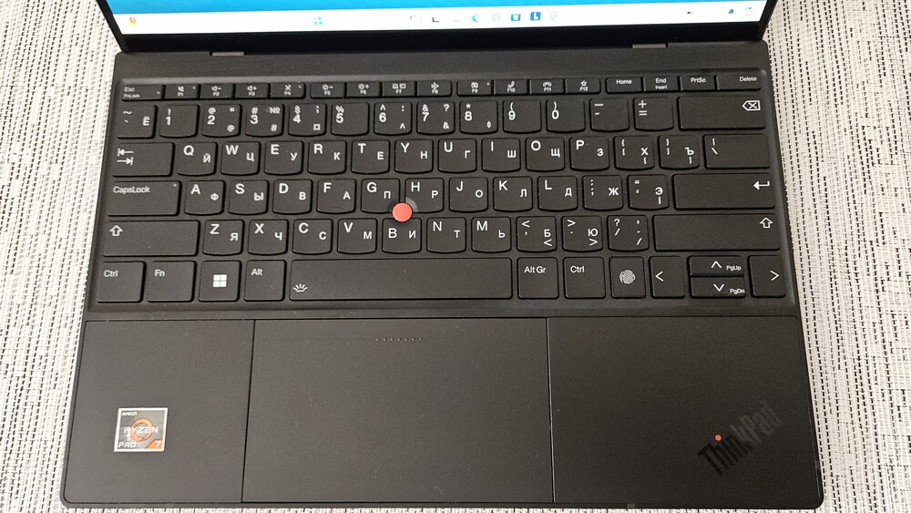 Lenovo ThinkPad Z13 Gen 2