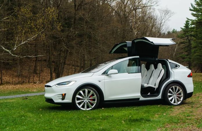 Tesla Model X 2016