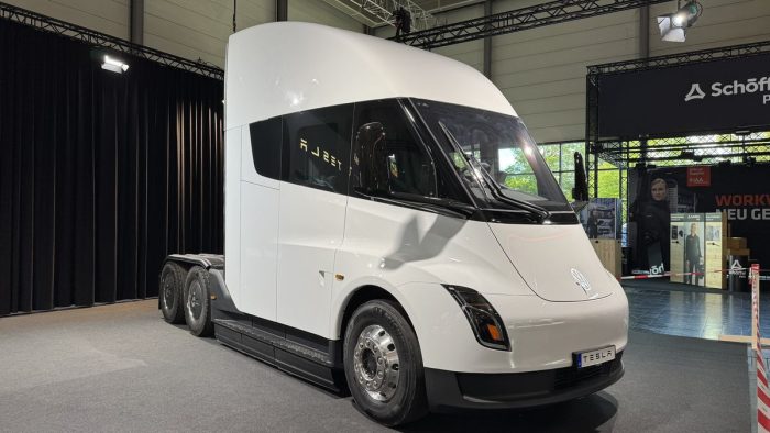 Tesla Semi