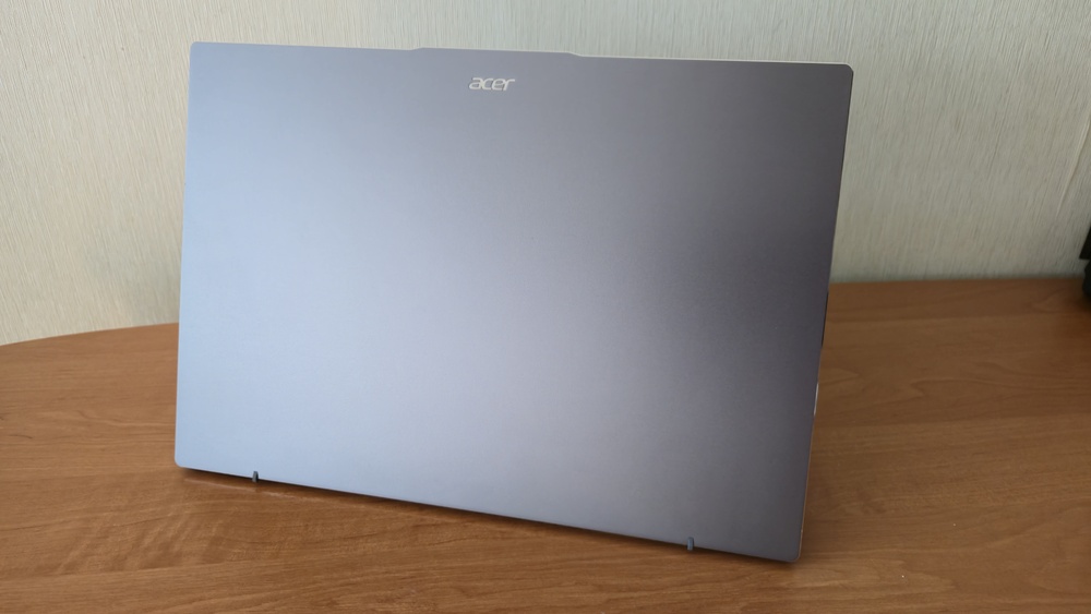 Acer Swift Go 16