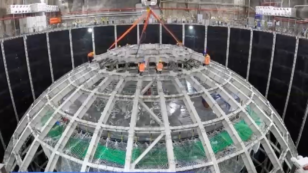 Jiangmen Underground Neutrino Observatory (JUNO)