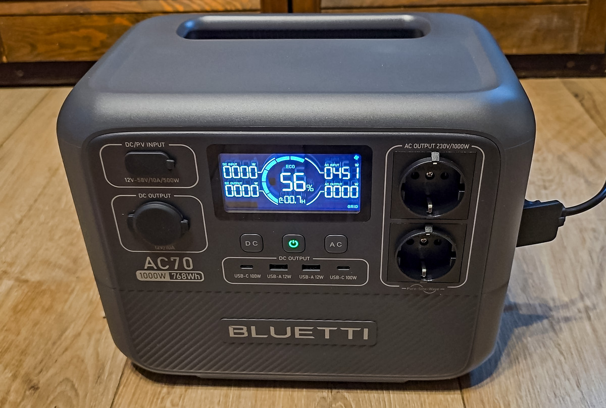 BLUETTI AC70 Design