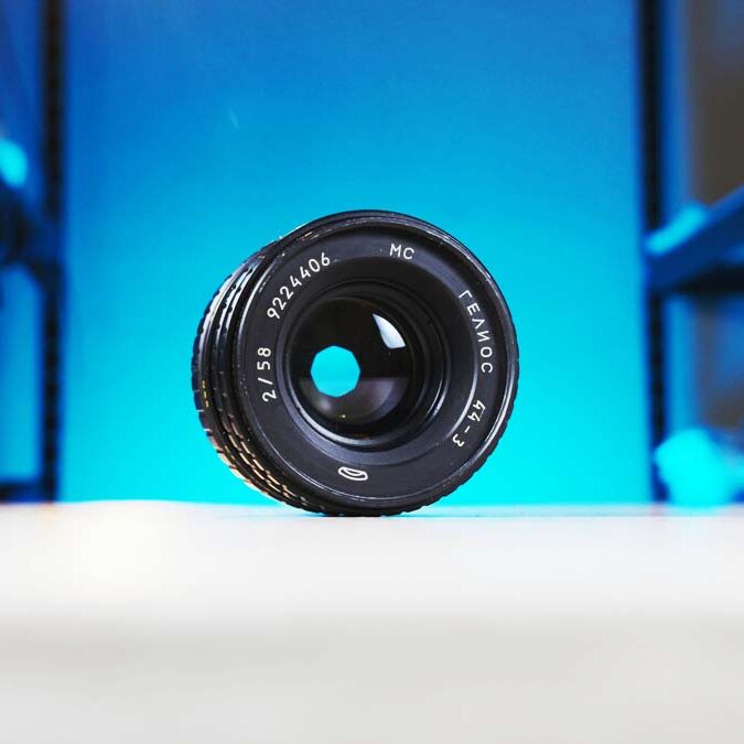 Огляд вінтажного об'єктива Helios 44-3 MC 58mm F2 - Root-Nation.com