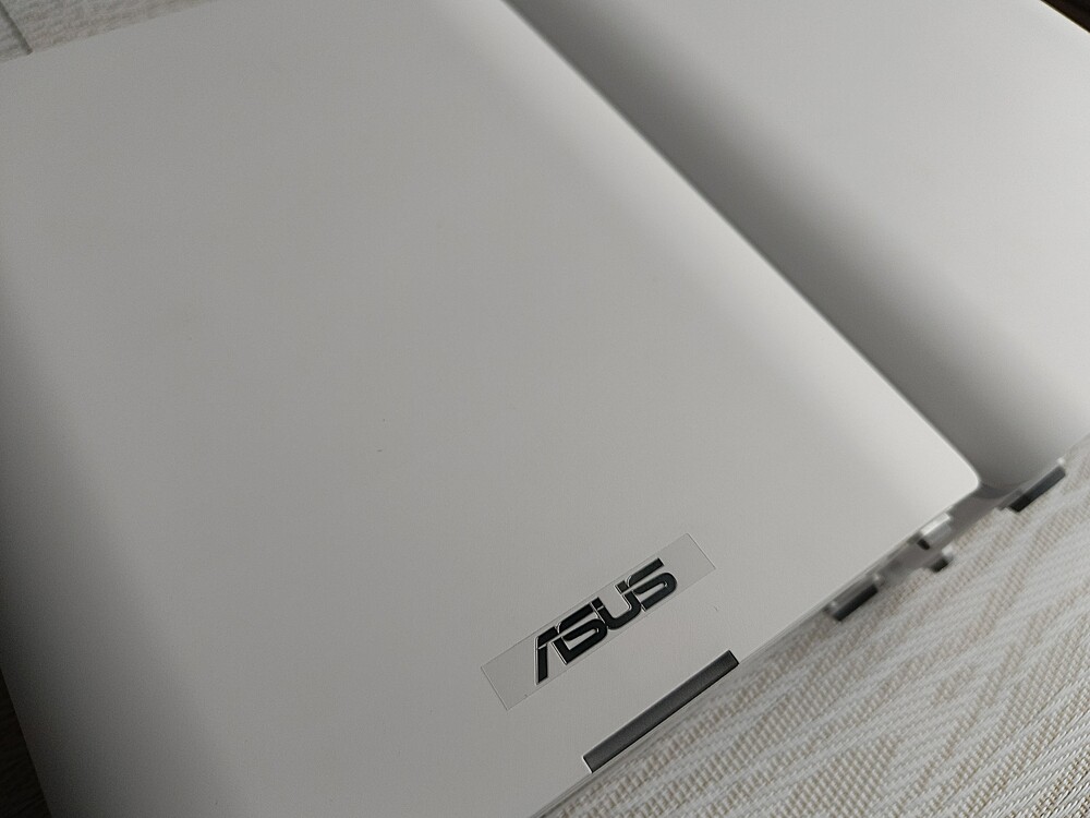 ASUS ZenWiFi BQ16