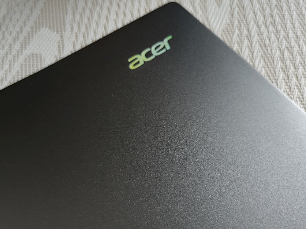 Acer Swift GO 14 AI