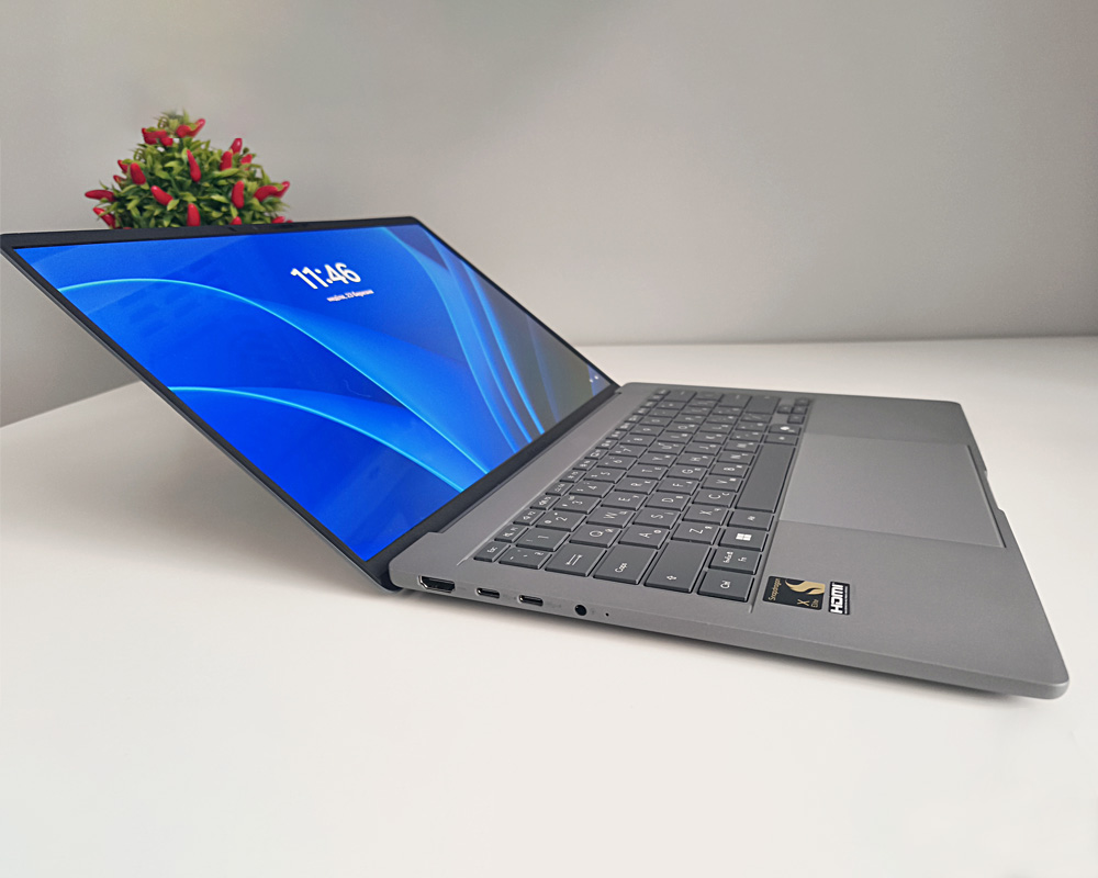 ASUS Zenbook A14 (UX3407) ASUS Zenbook A14