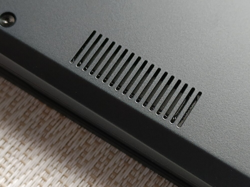 ASUS Zenbook DUO 2025