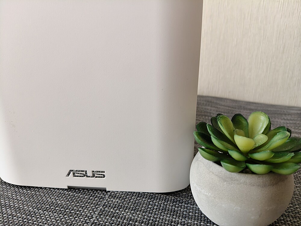 ASUS ZenWiFi BT10 ASUS ZenWiFi BT10