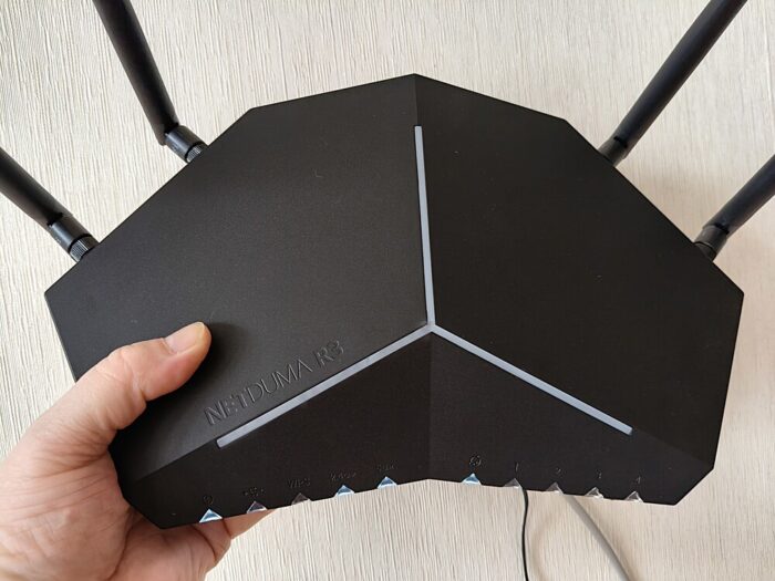 Netduma R3 Gaming Router Review - Root-Nation.com