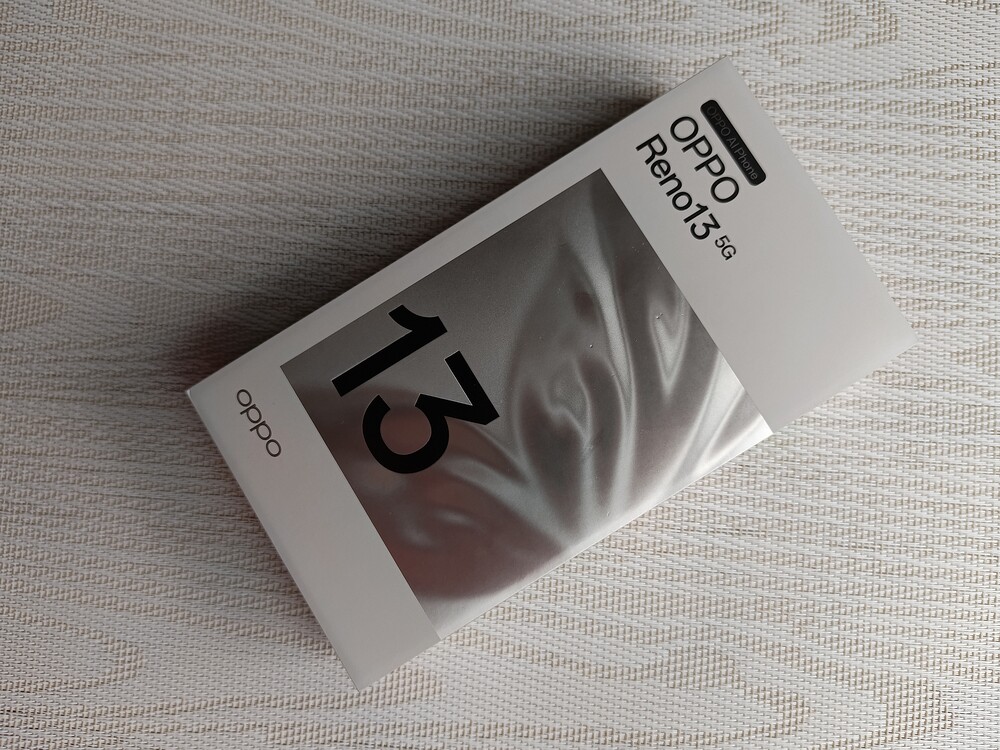 OPPO Reno13 5G OPPO Reno13 5G