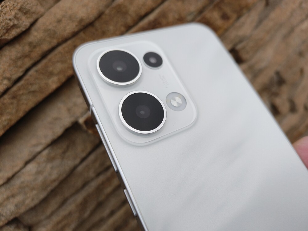 OPPO Reno13 5G OPPO Reno13 5G