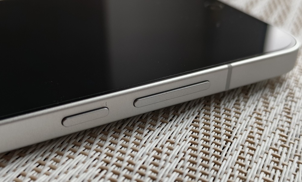 OPPO Reno13 5G OPPO Reno13 5G