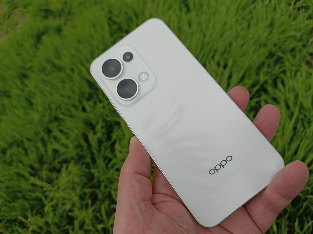 OPPO Reno13 5G OPPO Reno13 5G
