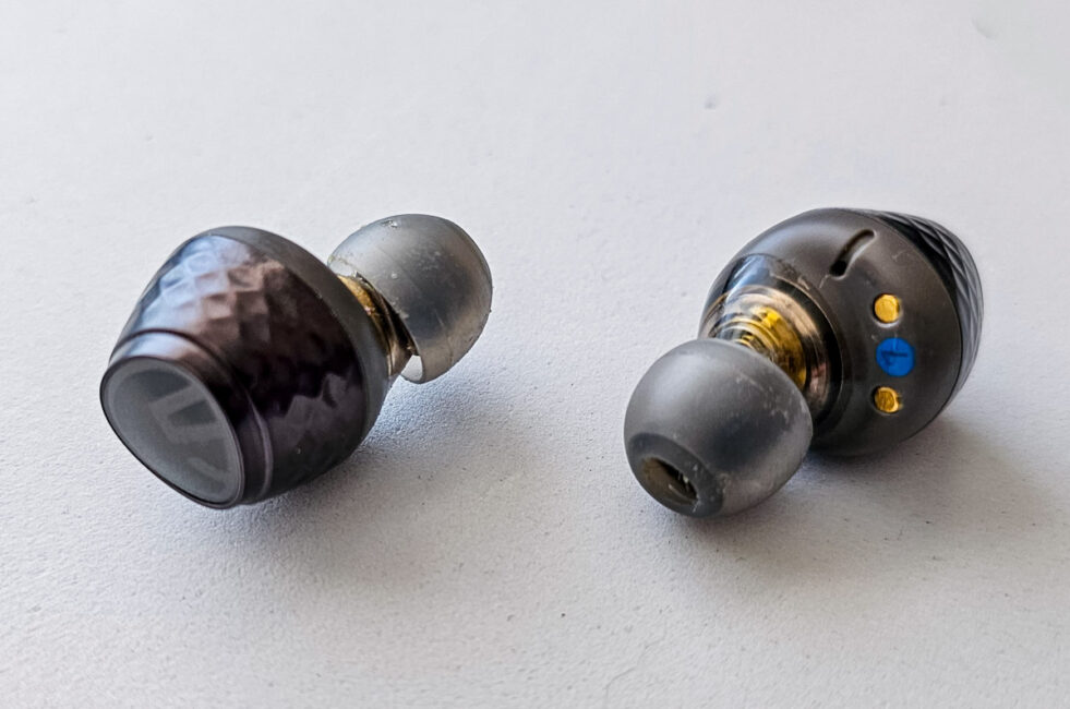 SoundPEATS Engine4