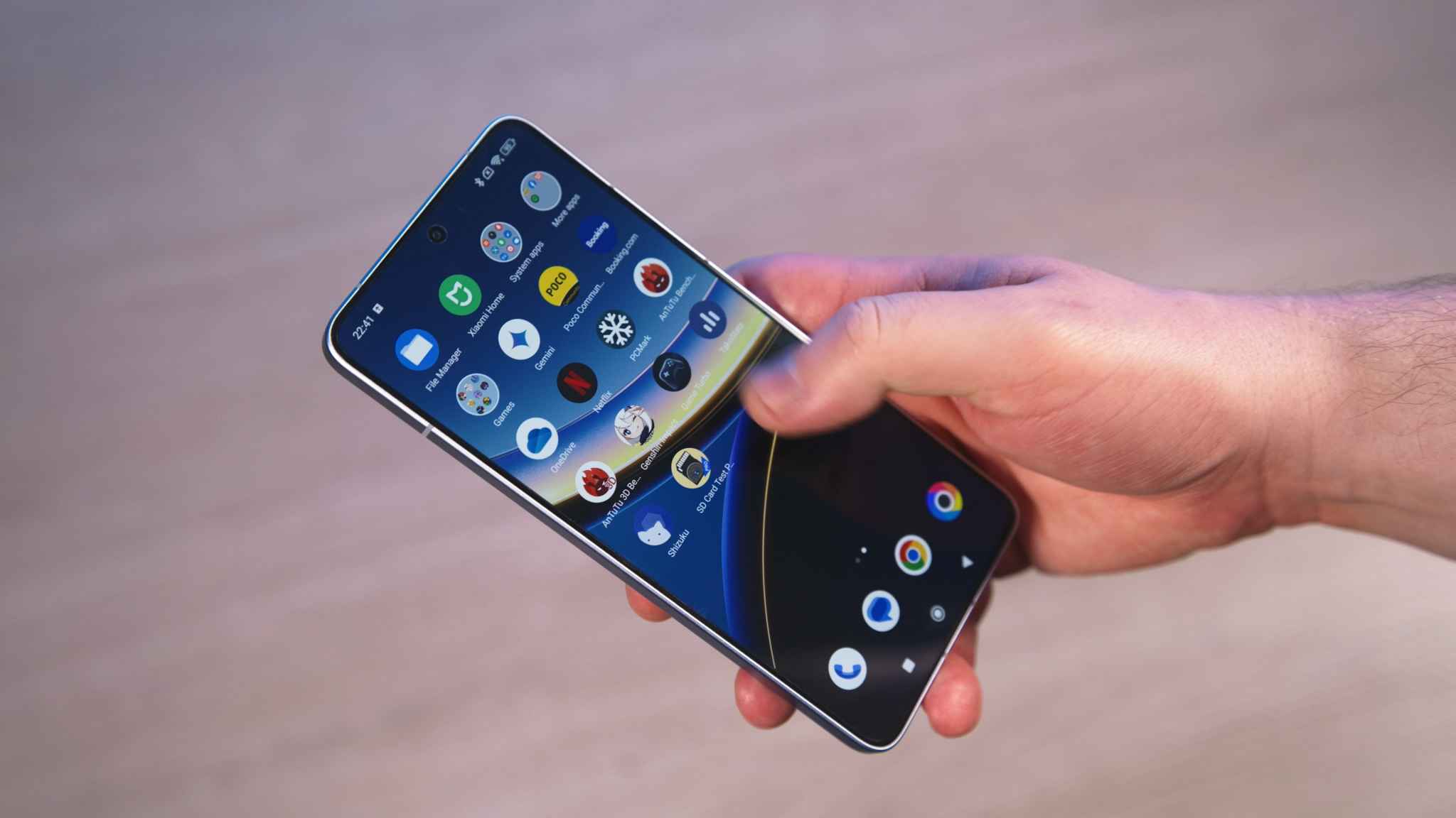 Poco F7 Pro Poco F7 Pro