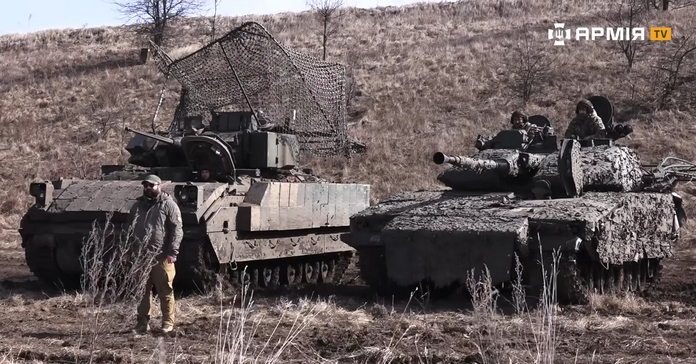 БМП Bradley CV90 БМП Bradley CV90