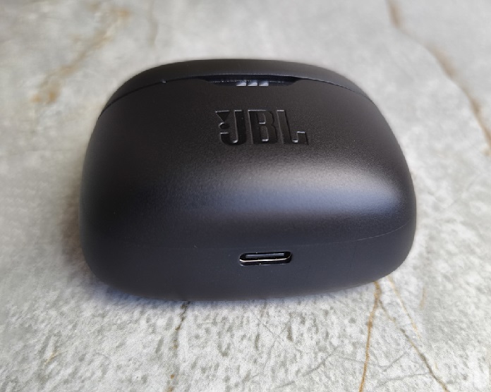 JBL Tune 245 NC Black JBL Tune 245 NC Black