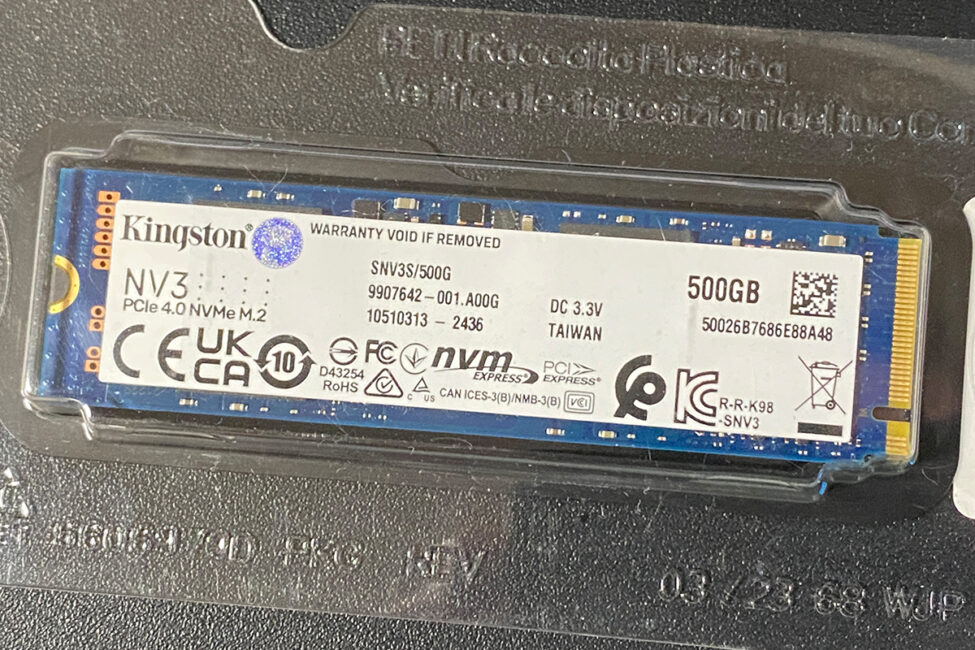 ASUS NUC 14 Essential