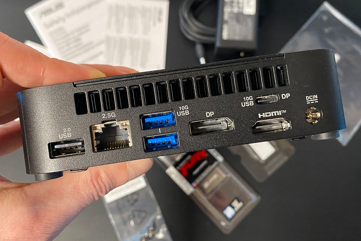 ASUS NUC 14 Essentialレビュー：生産性の高いミニPC - Root-Nation.com
