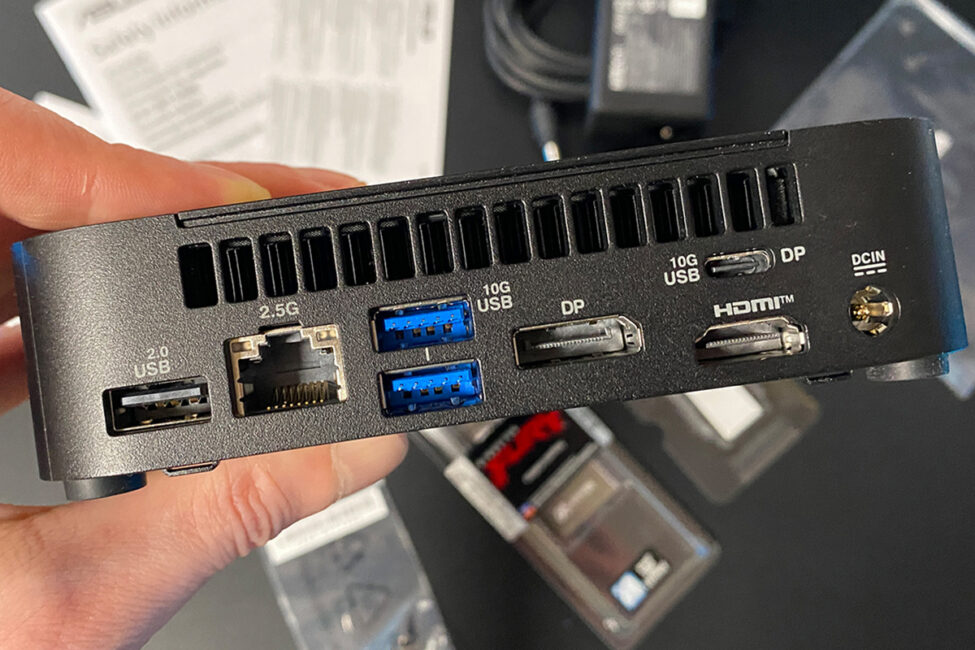 ASUS NUC 14 Essentialレビュー：生産性の高いミニPC - Root-Nation.com
