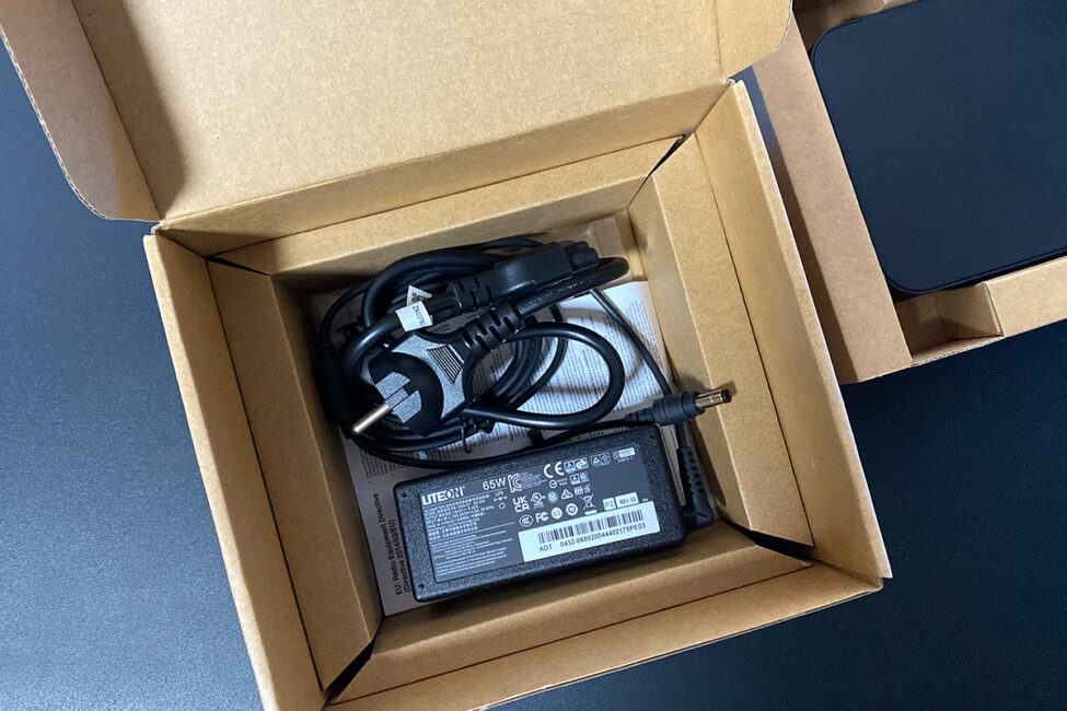ASUS NUC 14 Essential