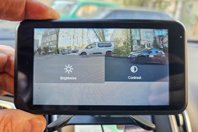 AUTO-VOX Solar Wireless Backup Camera